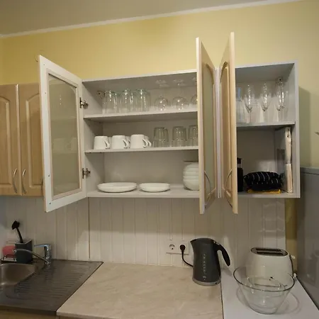 Tulbi Apartment, Close To Old Town, Private Parking