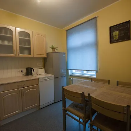Tulbi Apartment, Close To Old Town, Private Parking Talin